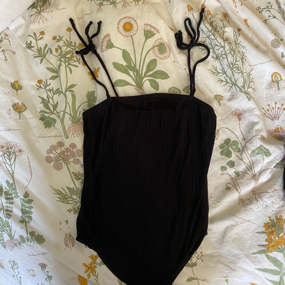 American Eagle Bodysuit - Picture 1 of 3
